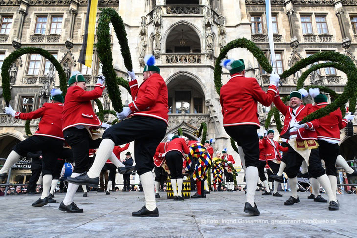 Auftakt Sch&auml;fflertanz am 06.01.2026 auf dem Marienplatz (&copy;Foto: Ingrid Grossmann) 